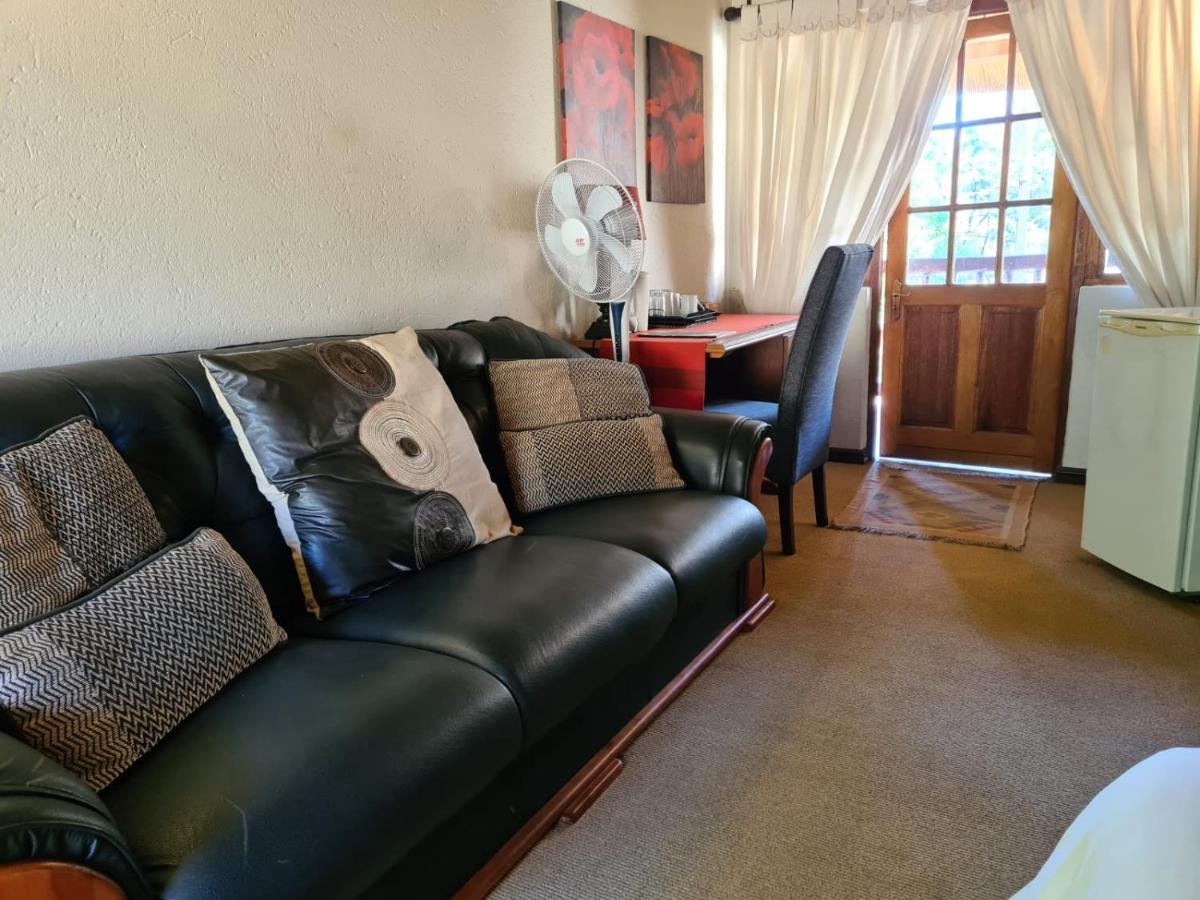 Khaya Africa Guesthouse Midrand Εξωτερικό φωτογραφία