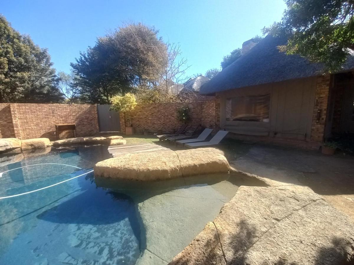 Khaya Africa Guesthouse Midrand Εξωτερικό φωτογραφία
