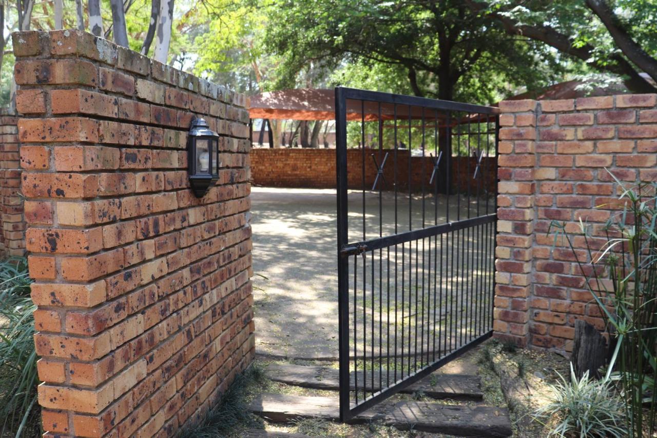 Khaya Africa Guesthouse Midrand Εξωτερικό φωτογραφία
